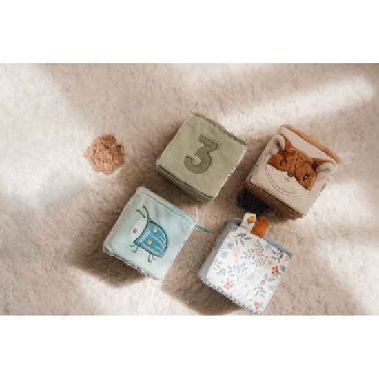 LITTLE DUTCH Textil kockák Forest Friends 4 db 4 db Forest Friends textilblokk készlet erdei motívumokkal