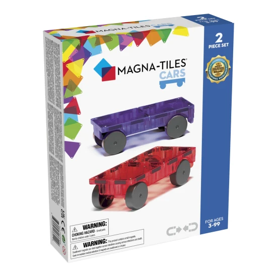 A Cars 2 építőkészlet fejleszti a képzeletet és a finommotorikát.