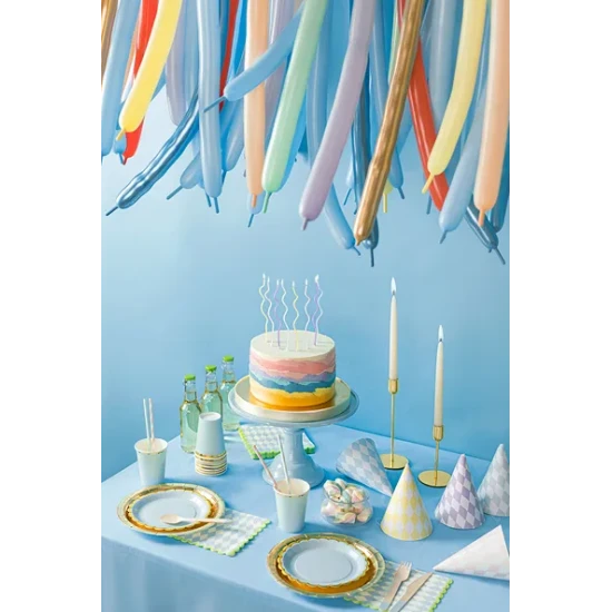 Modellező lufi Pasztell 30 db kreatív és szórakoztató tevékenységek iránt érdeklődő gyerekeknek.