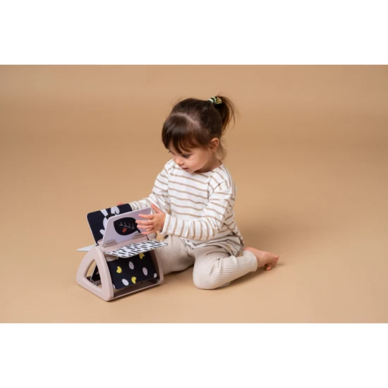 Forgatható könyv Black & White – Taf Toys 13385TAF