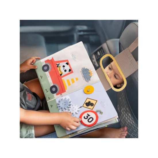 Foglalt könyv autós foglalkoztató füzet