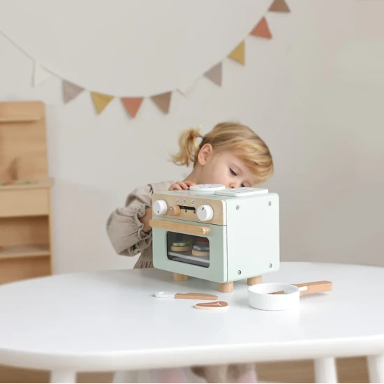 Fa mini sütő és tűzhely gyerekeknek sütési kiegészítőkkel