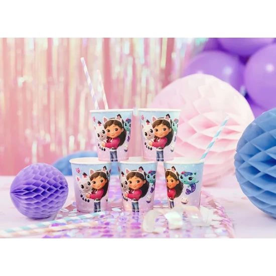 Születésnapi díszek Gabby babaházával, amelyek csillogóak