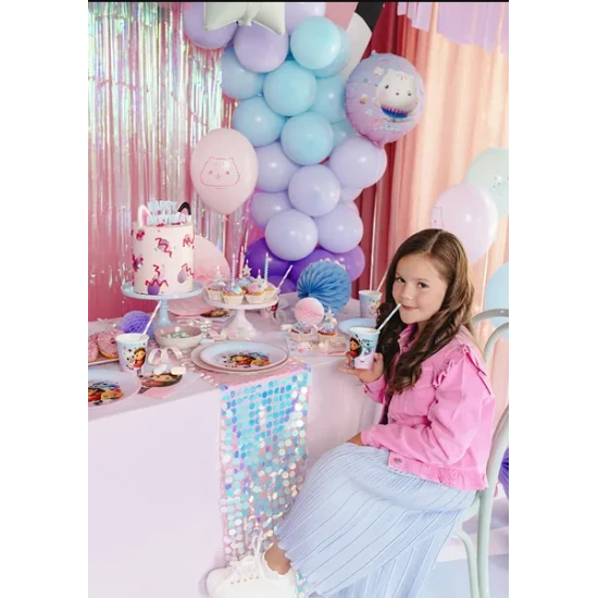 Születésnapi díszek Gabby babaházával, amelyek csillogóak