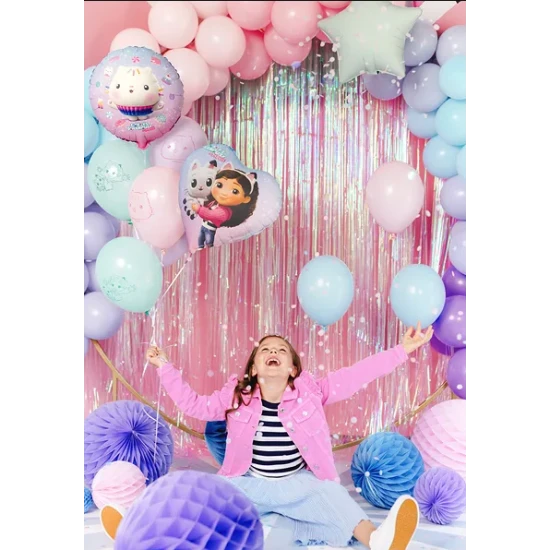 Születésnapi díszek Gabby babaházával, amelyek csillogóak