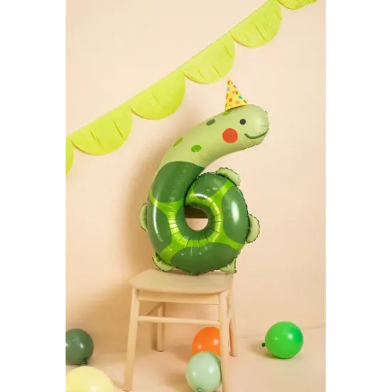 Party Deco 6-os számú teknős léggömb 75x96 cm A teknős formájú 6-os léggömb nem hiányozhat egyetlen ünnepségről sem.