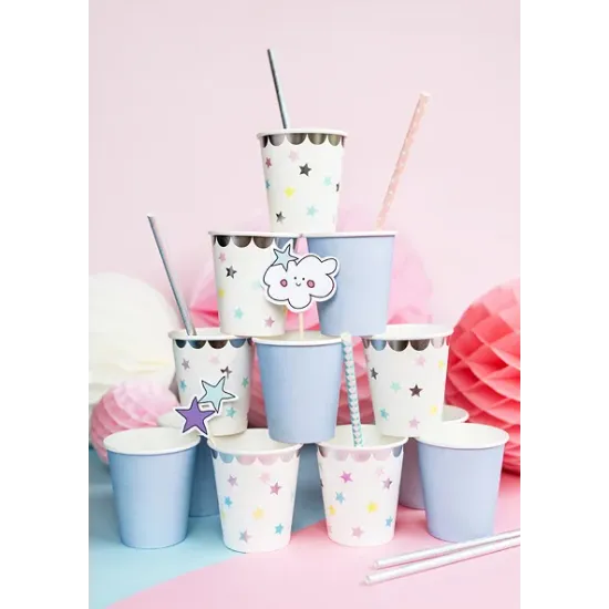 Díszítse a születésnapi tortát a Party Deco gyönyörű unikornisaival.