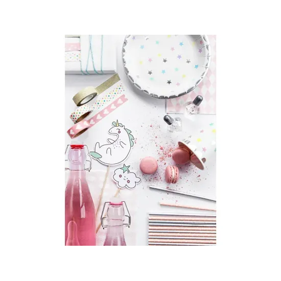 Csillag motívumú tányérok bármilyen születésnapi ünnepségre alkalmasak.