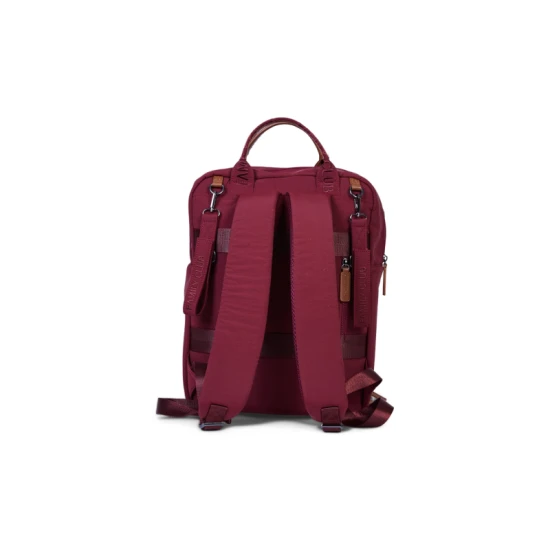 Pelenkázó hátizsák Family Club Signature Urban Burgundy Childhome Family Club Signature Urban Burgundy – pelenkázó hátizsák 40×30×16 cm