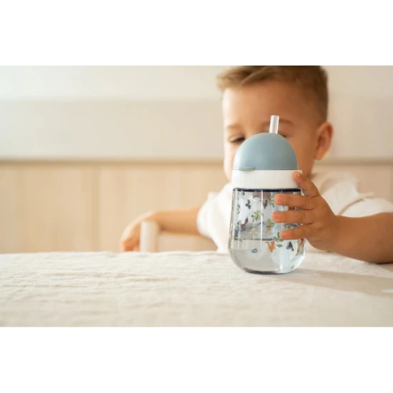 Pohár szívószállal 300 ml 9 hónapos kortól Erdei barátok Forest Friends szalmabögre: Balesetmentes ivás kis felfedezőknek