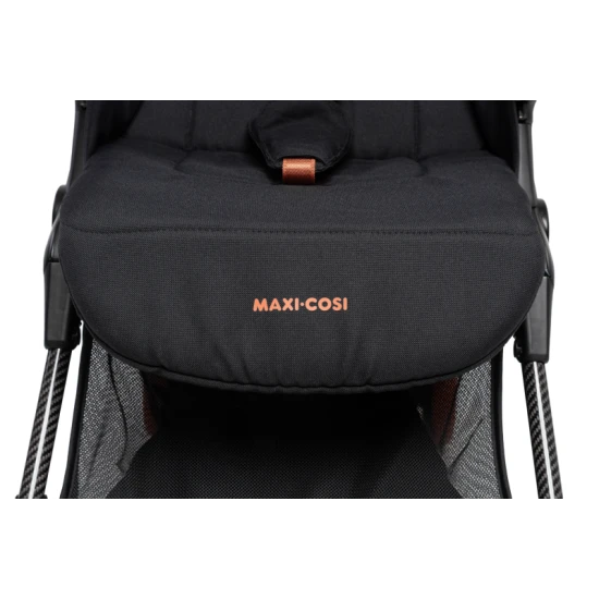 Oslo Carbon babakocsi Essential Black Maxi-Cosi Oslo Carbon babakocsi Essential Black