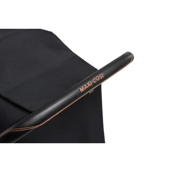 Oslo Carbon babakocsi Essential Black Maxi-Cosi Oslo Carbon babakocsi Essential Black