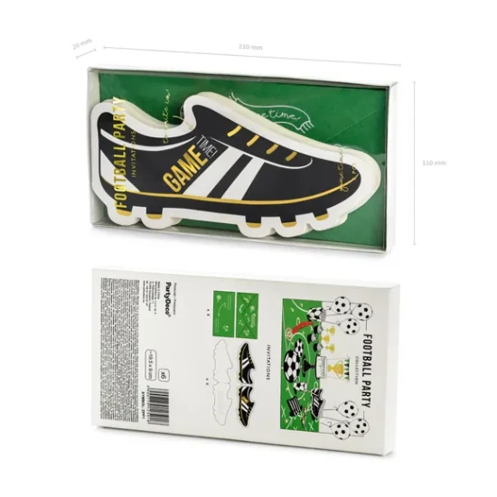 Születésnapi parti meghívók futball labda formájában.