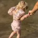 Gyermek felfújható Swim Essentials Régi rózsaszín Leopard ujjatlan gyerekeknek, ideális úszáshoz a medencében és a tengeren