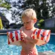 Gyermek felfújható Swim Essentials Whales ujjatlan gyerekeknek, ideális úszáshoz a medencében és a tengeren